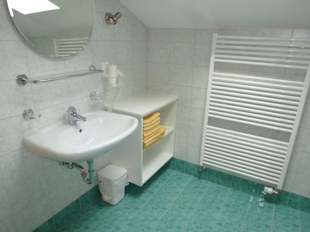 Galler Am Berg San Candido Chambre photo